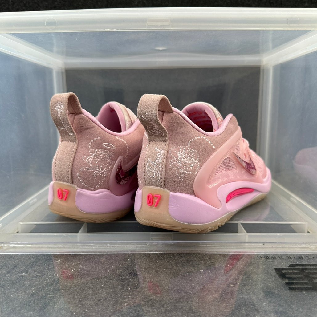 KD Durant 15 'Aunt Pearl'