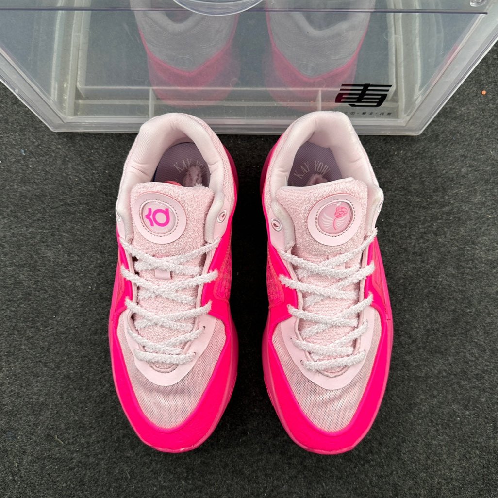 Nike KD 16 'Aunt Pearl'