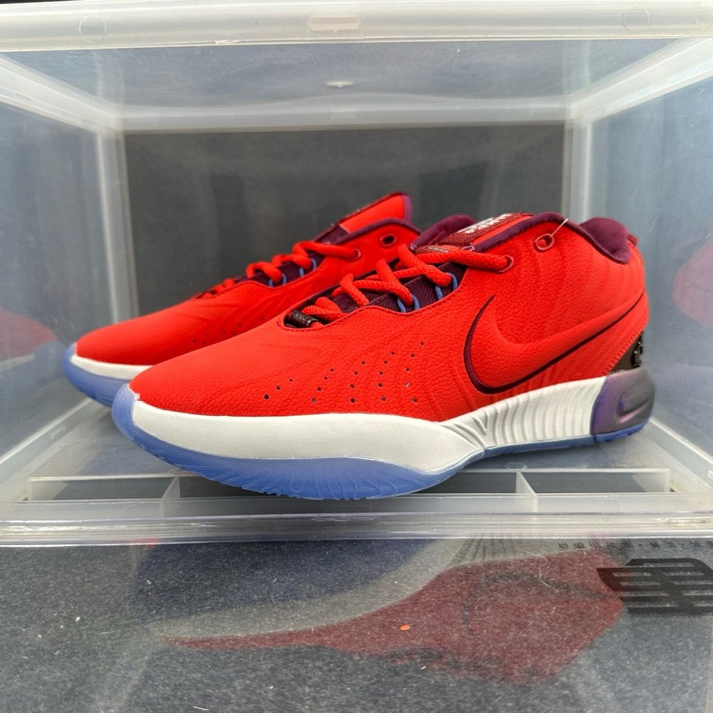 LeBron 21 XXI 'James Theatre'
