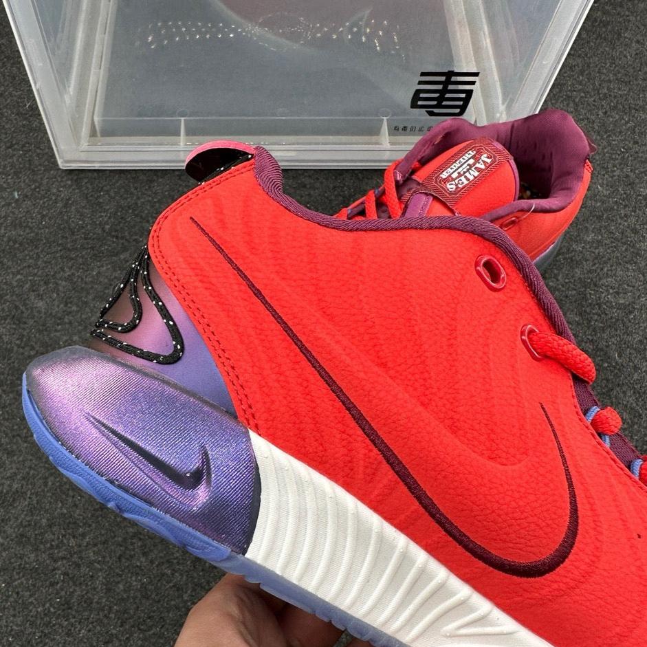 LeBron 21 XXI 'James Theatre'