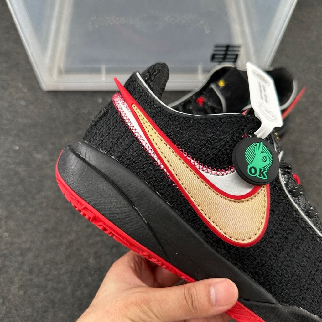 LeBron XX 20 'Bred'