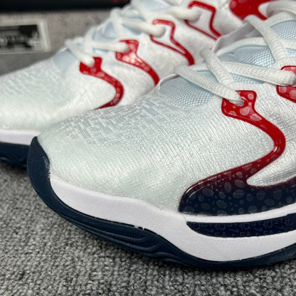 KD Durant 17 'USA'