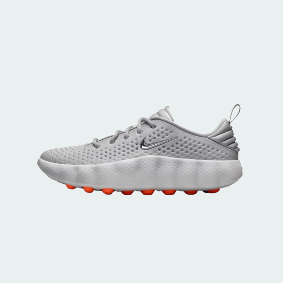 Nike Mind '002'